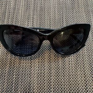 Versace Black Cat-Eye Sunglasses Retro-Inspired Design